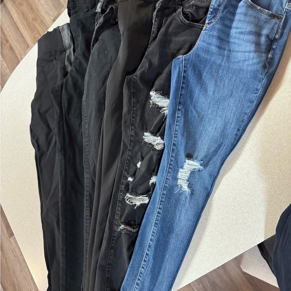 Mixed Skinny Jeans Lot - Black & Blue Distressed Denim